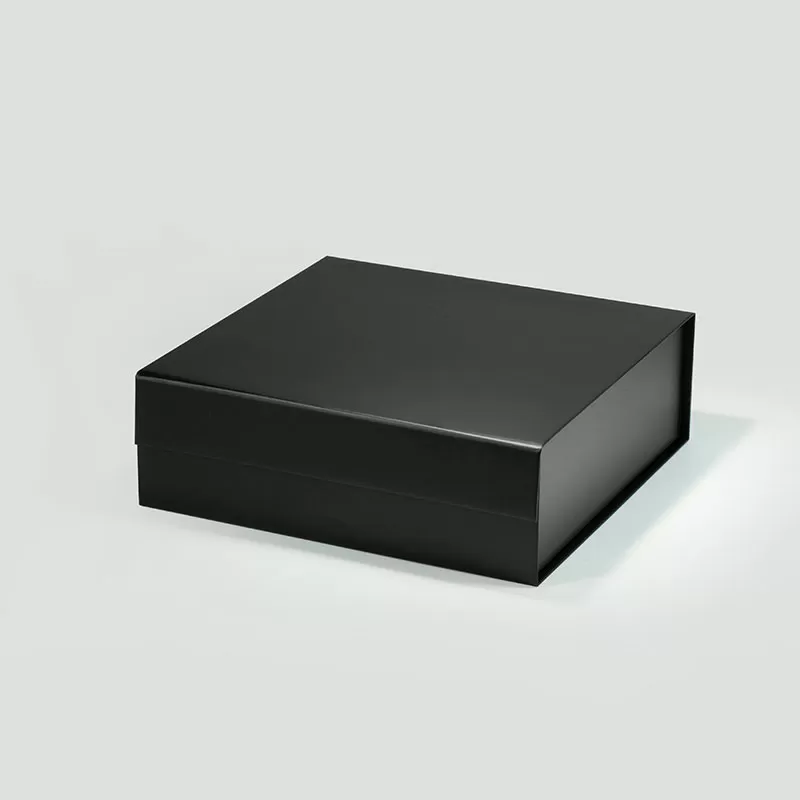 square-black-gift-box