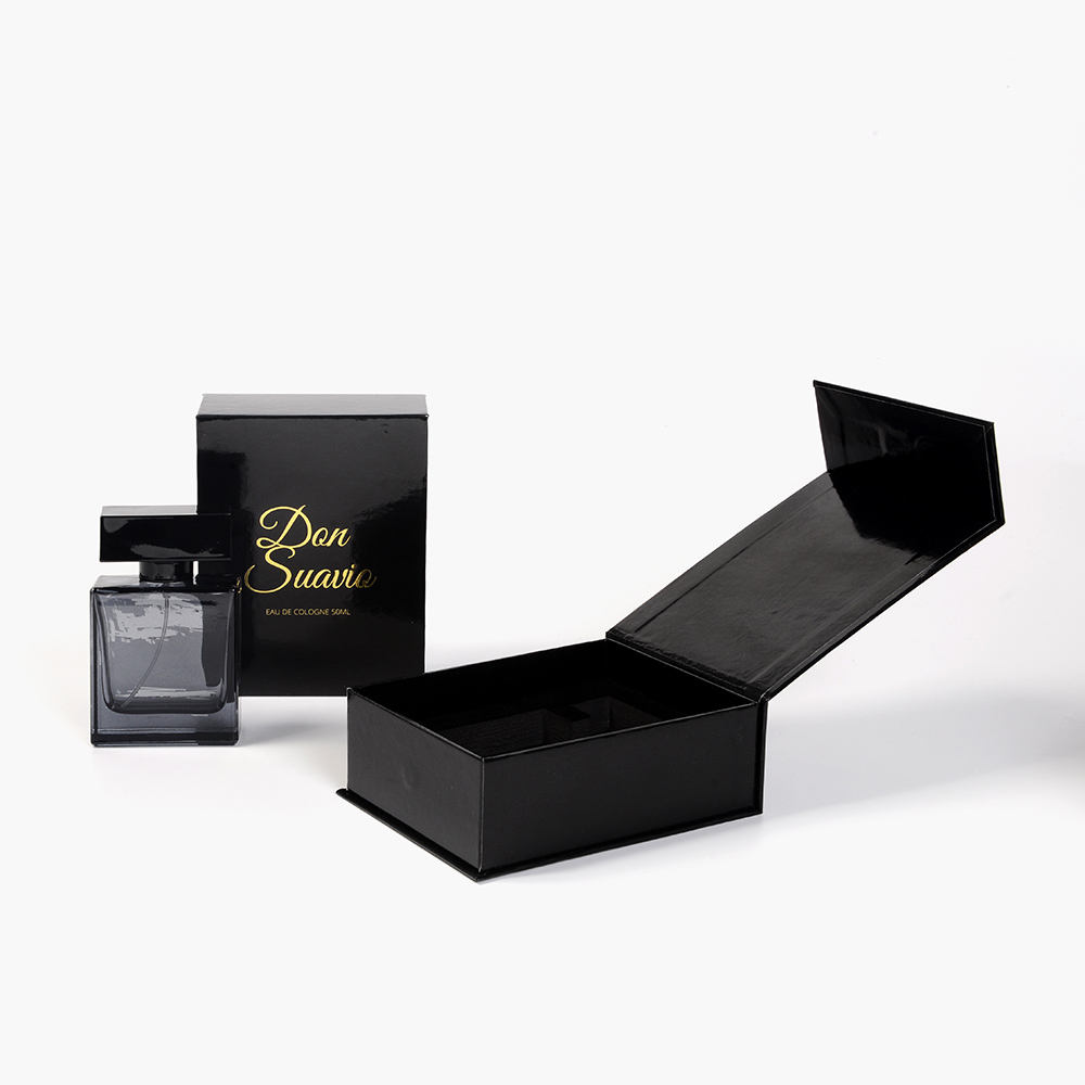 Caja de regalo con cierre magnético de perfume de lujo