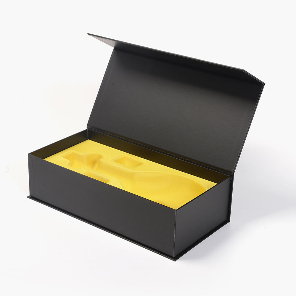 Caja de cartón magnética para whisky con blister